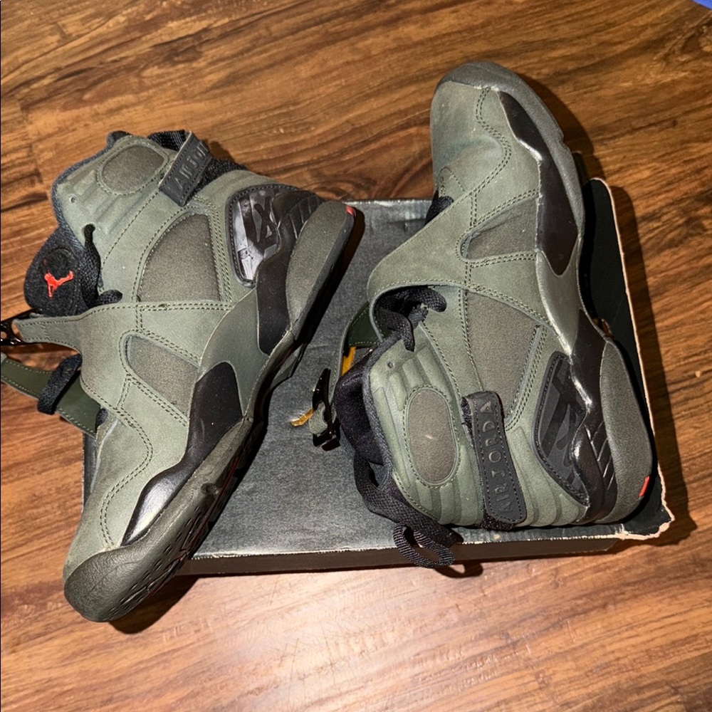 Jordan 8 - Picture 3 of 9